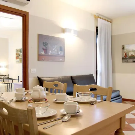 Eden By Interhome * Cavalcaselle